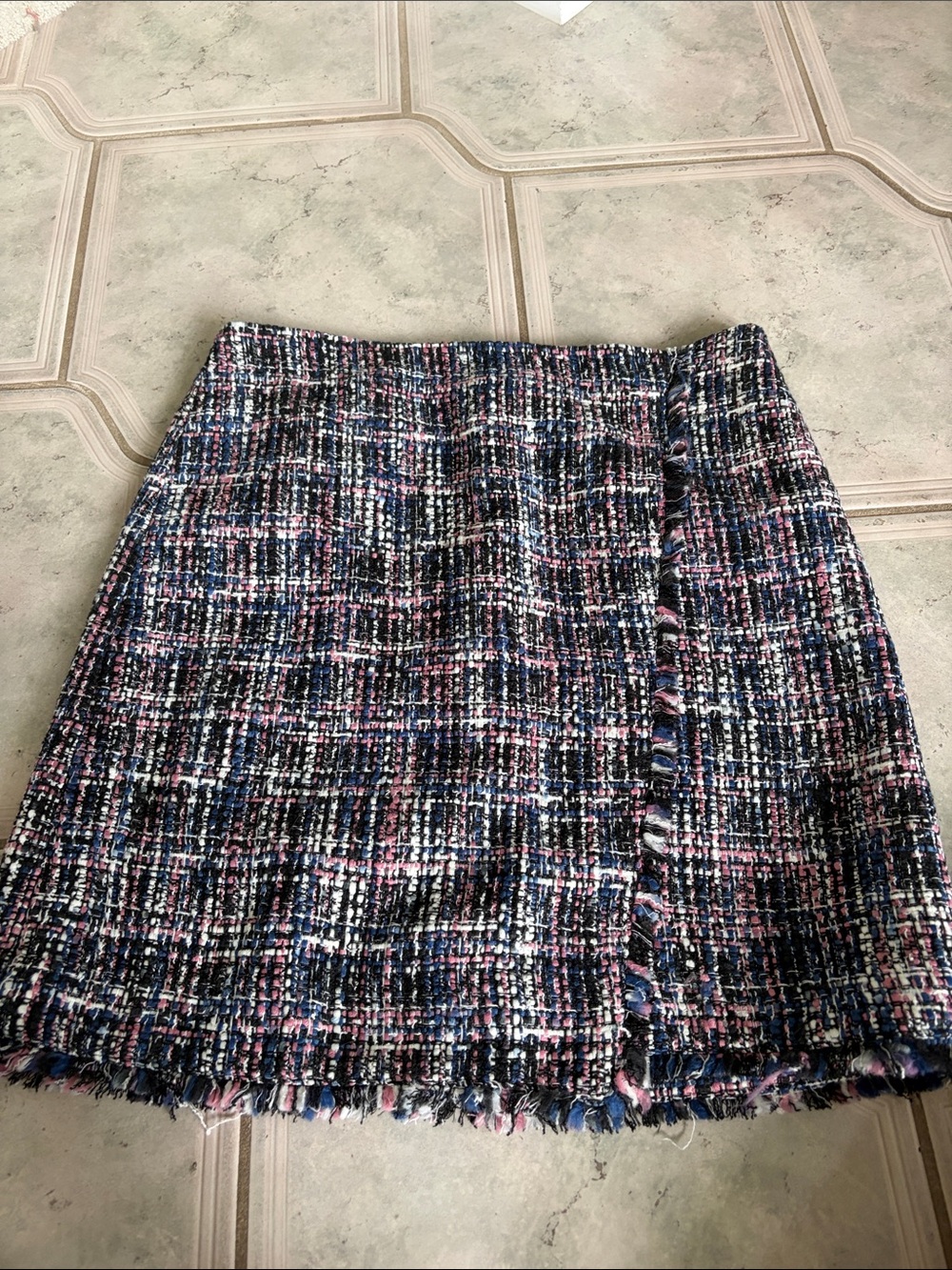 Loft tweed Fringe Mini Skirt in Navy and Pink